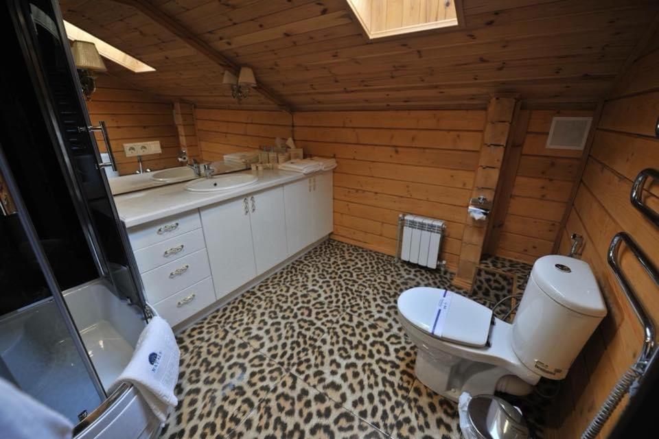 Комплекс Відпочинку Goldfіsh Сlub Babintsy Exterior foto